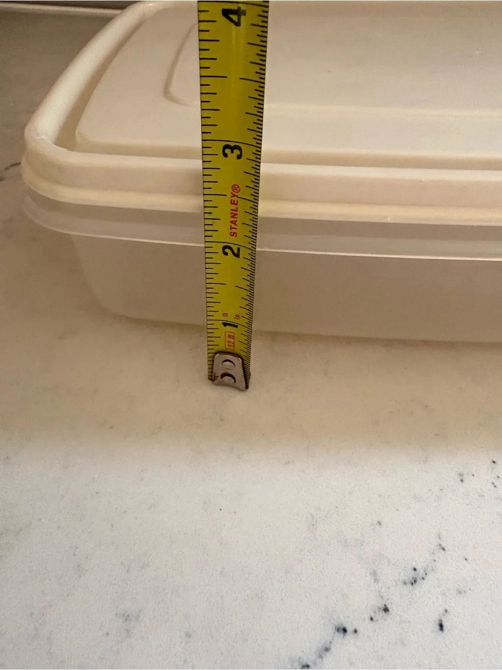 Rubbermaid Servin Saver #6 7 Cup Container Almond Lid Rectangle vintage